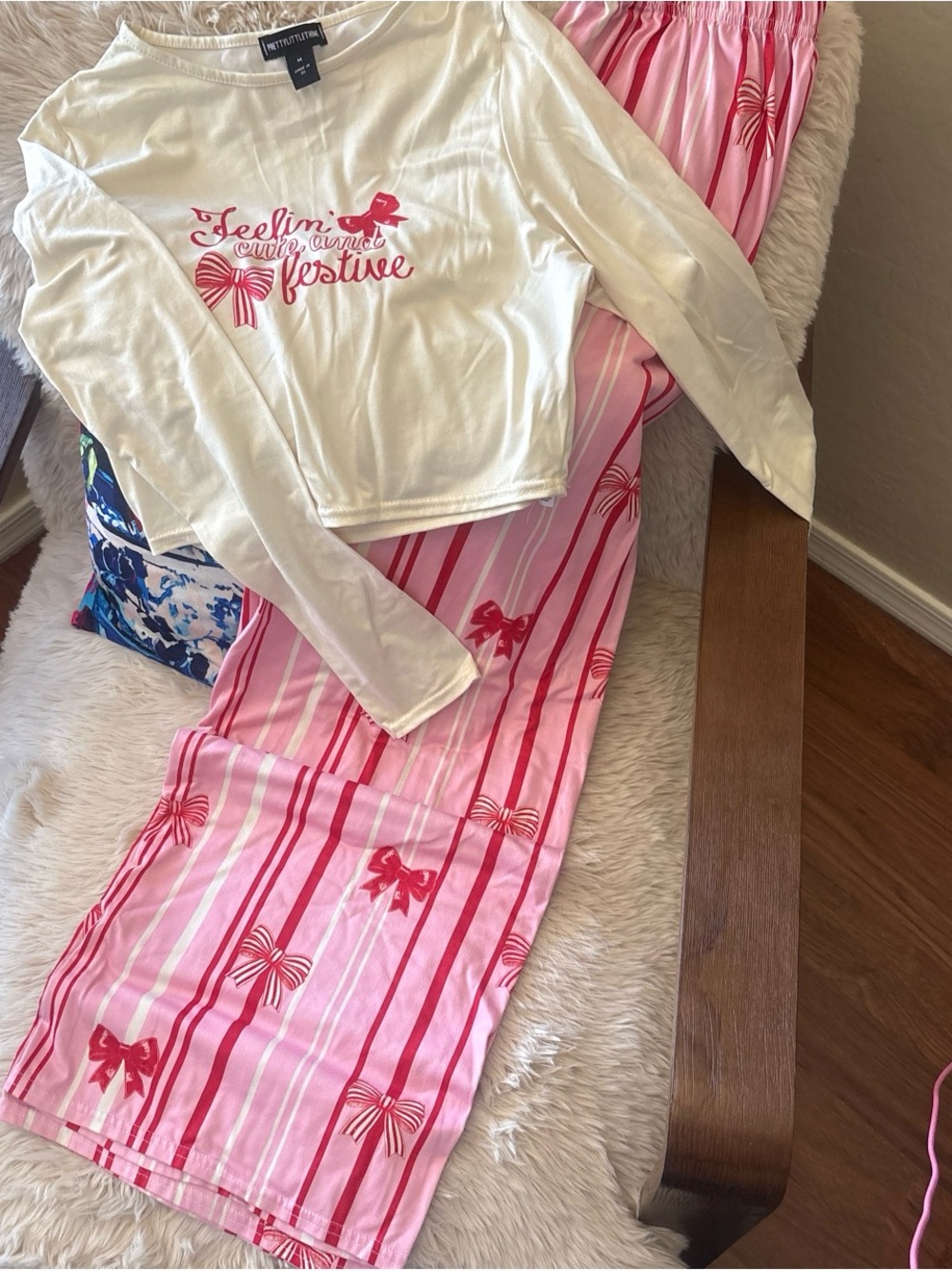 Prettylittlething Pink Bow-Striped Festive Pajama Set crop top pants run long